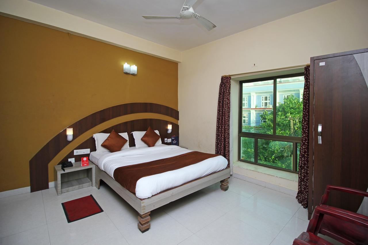 Oyo 7680 Park Lagoon Hotel ปูรี ภายนอก รูปภาพ