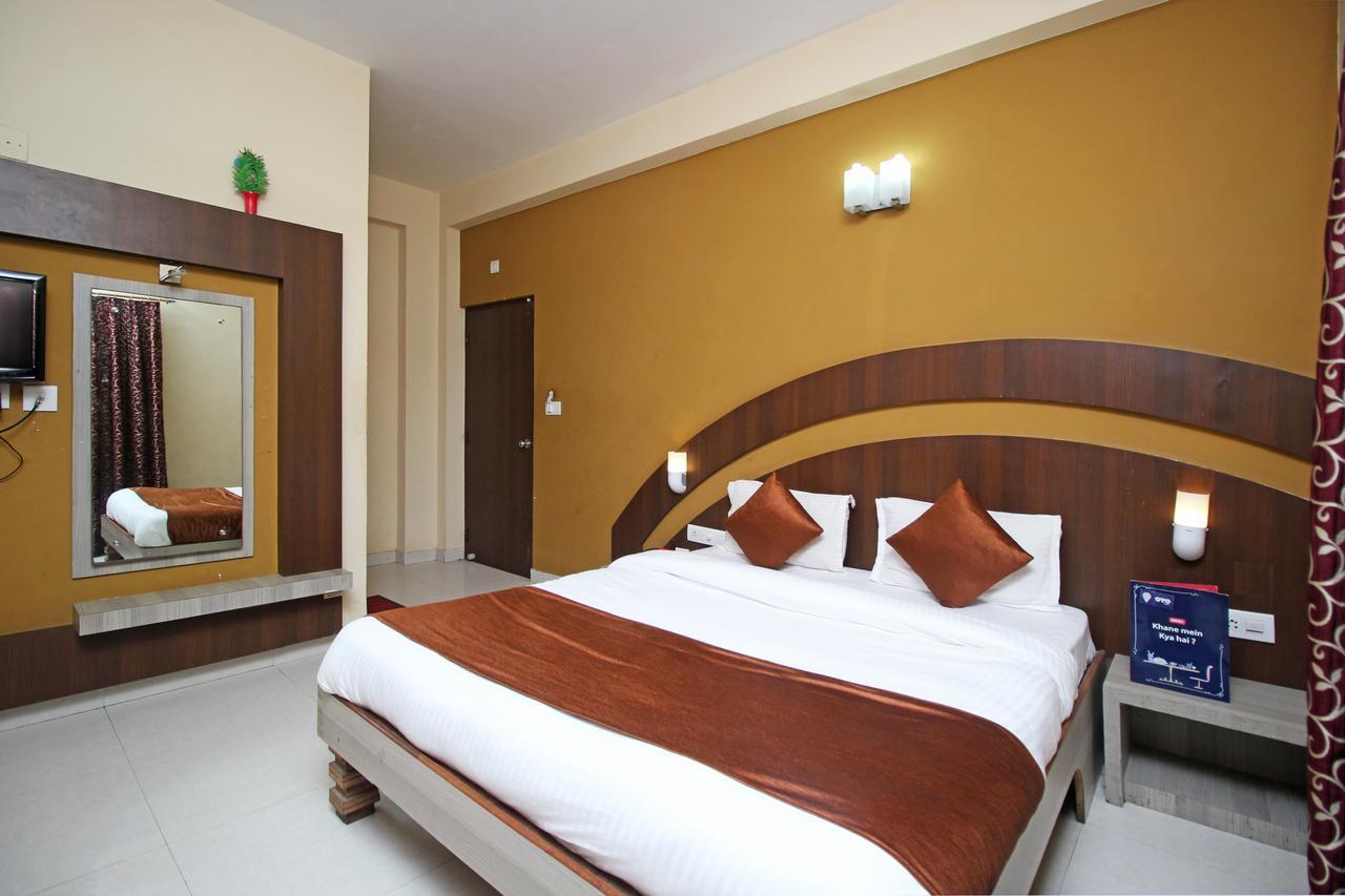 Oyo 7680 Park Lagoon Hotel ปูรี ภายนอก รูปภาพ
